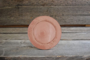 vaisselle-ceramique-fait-main-asiette-dessert-rose-aubagne