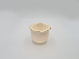 vaisselle-ceramique-fait-main-cendrier-pm-blanc-aubagne