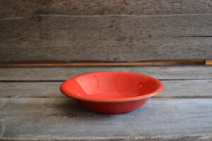 vaisselle-ceramique-fait-main-coupe-a-fruits-grand-rouge-aubagne.jpeg