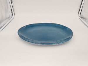 vaisselle-ceramique-fait-main-plat-a-roti-bleu-canard-aubagne