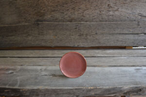 vaisselle-ceramique-fait-main-sous-tasse-r7a-rose-aubagne