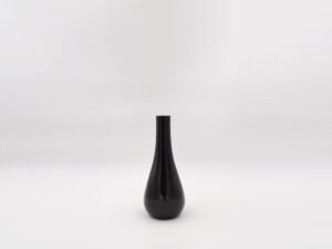 vaisselle-ceramique-fait-main-vase-tube-bas-noir-aubagne