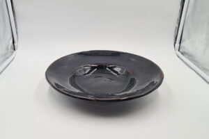 vaisselle-ceramique-fait-main-assiette-a-pate-noir-aubagne
