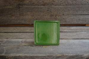 vaisselle-ceramique-fait-main-assiette-dessert-vert-aubagne