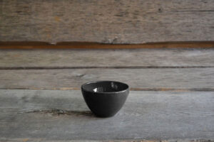 vaisselle-ceramique-fait-main-bol-choco-noir-aubagne