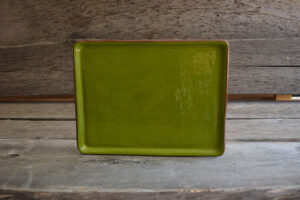 vaisselle-ceramique-fait-main-petit-plateau-vert-aubagne.jpeg