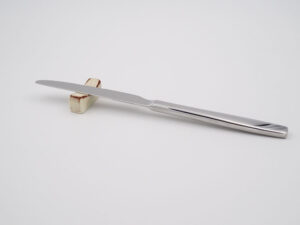 vaisselle-ceramique-fait-main-porte-couteau-blanc-aubagne