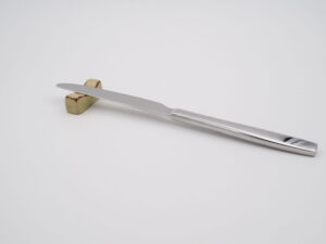 vaisselle-ceramique-fait-main-porte-couteau-sable-aubagne