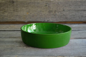 vaisselle-ceramique-fait-main-saladier-bas-grand-vert-aubagne